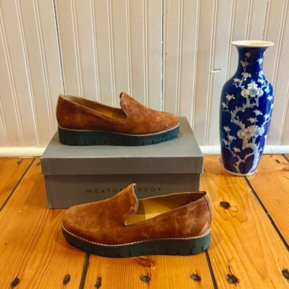 Aquatalia tobacco suede women's loafers in size 6.5, waterproof and hardly worn - Picture 1 of 9